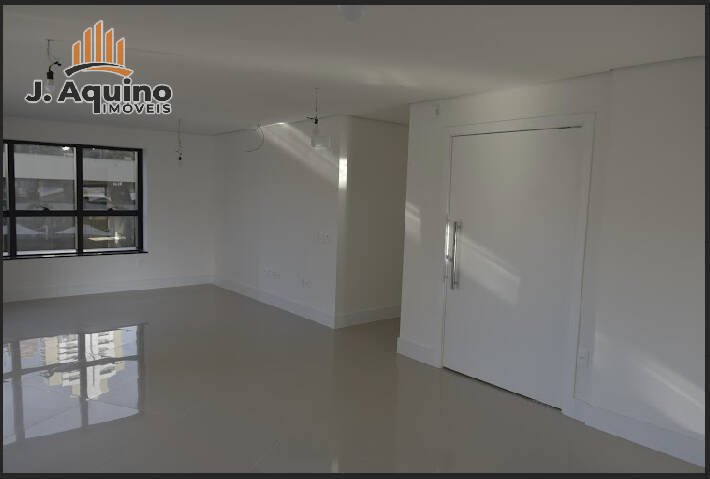 Apartamento à venda com 4 quartos, 254m² - Foto 20