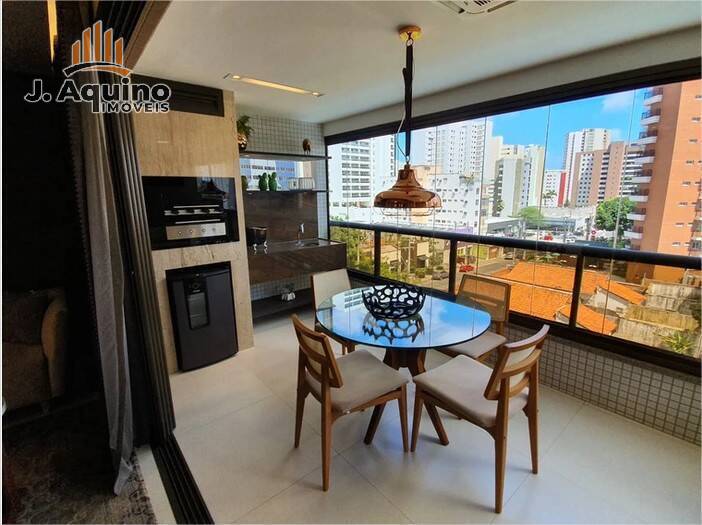 Apartamento à venda com 3 quartos, 162m² - Foto 2