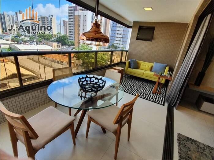 Apartamento à venda com 3 quartos, 162m² - Foto 3