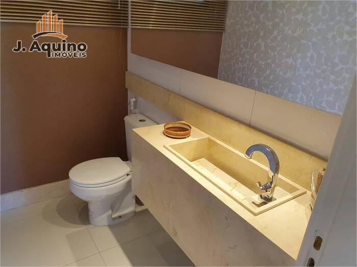 Apartamento à venda com 3 quartos, 162m² - Foto 13