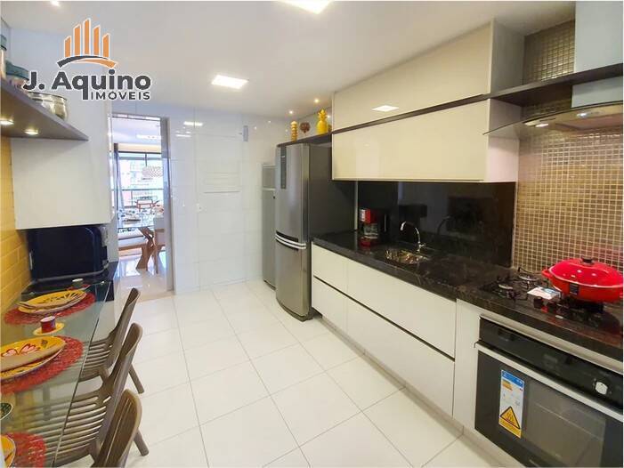 Apartamento à venda com 3 quartos, 162m² - Foto 15