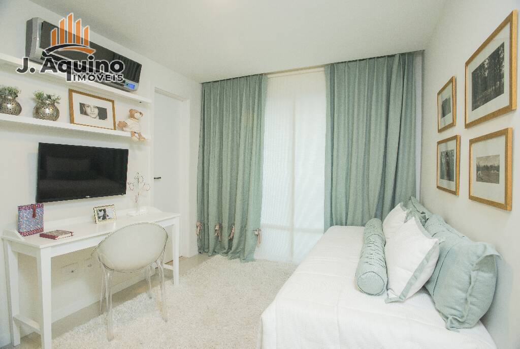 Apartamento à venda com 3 quartos, 138142m² - Foto 4