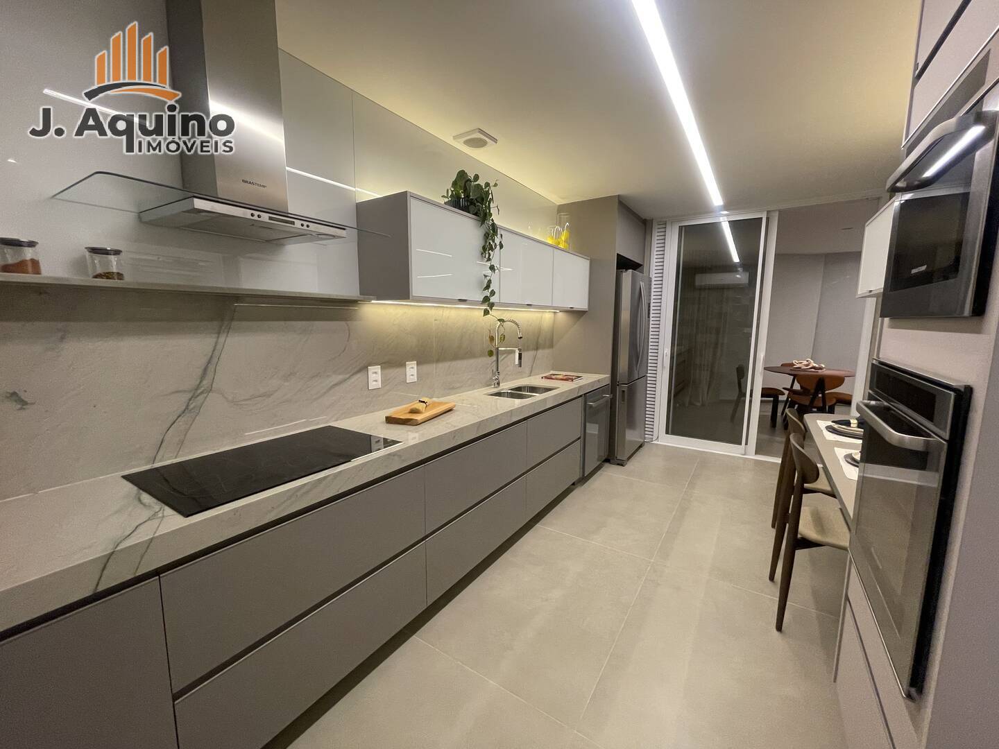 Apartamento à venda com 4 quartos, 174247m² - Foto 12