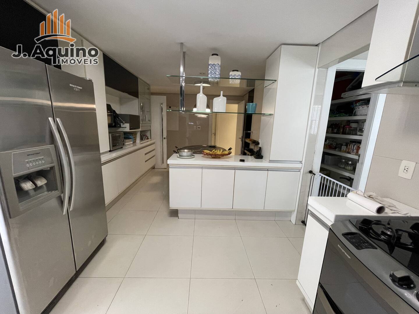 Apartamento à venda com 4 quartos, 350m² - Foto 18