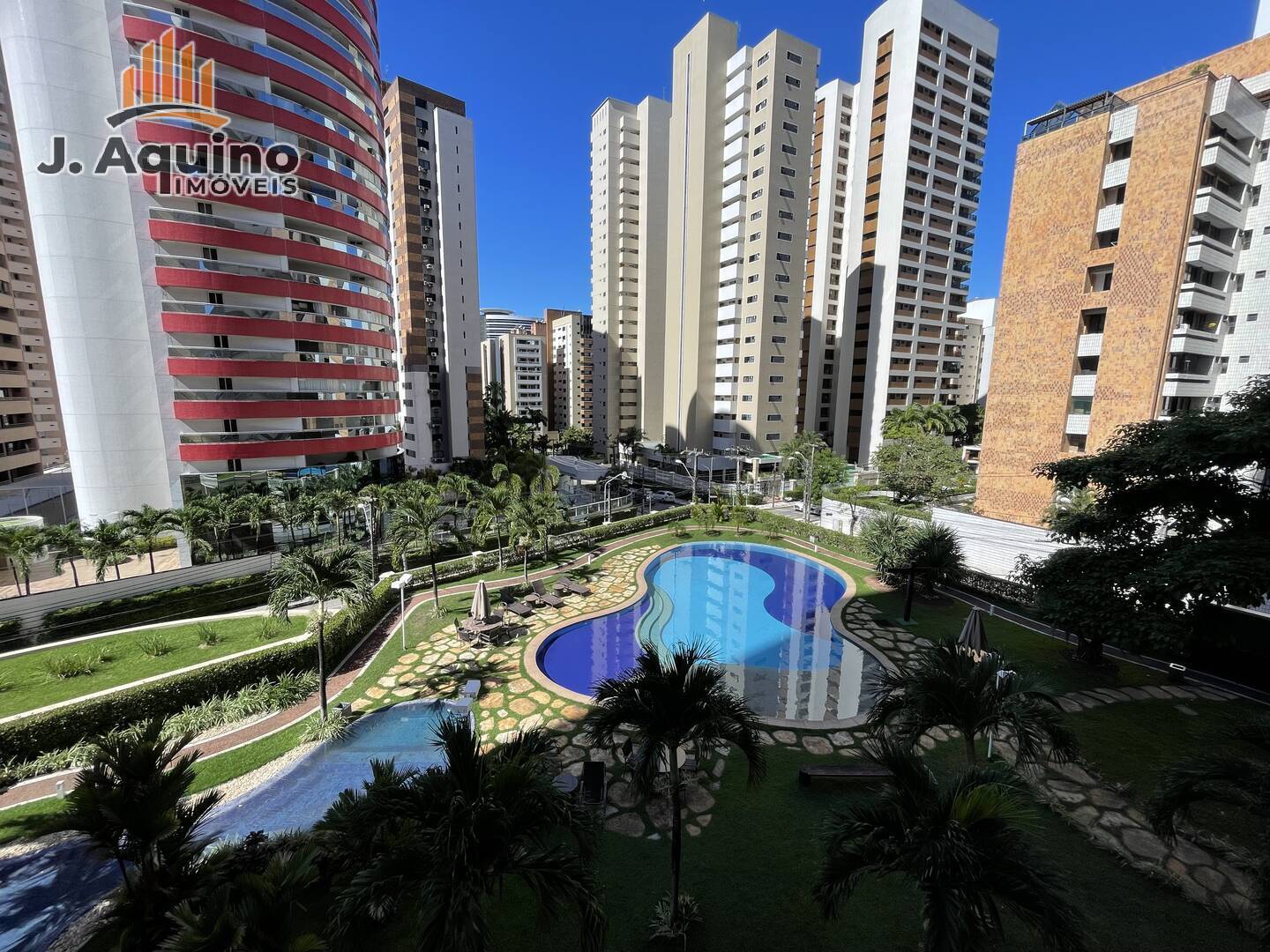 Apartamento à venda com 4 quartos, 350m² - Foto 9