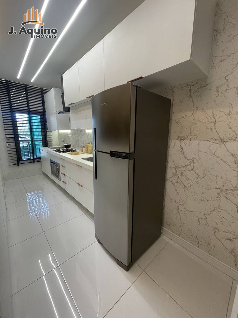 Apartamento à venda com 3 quartos, 6778m² - Foto 9