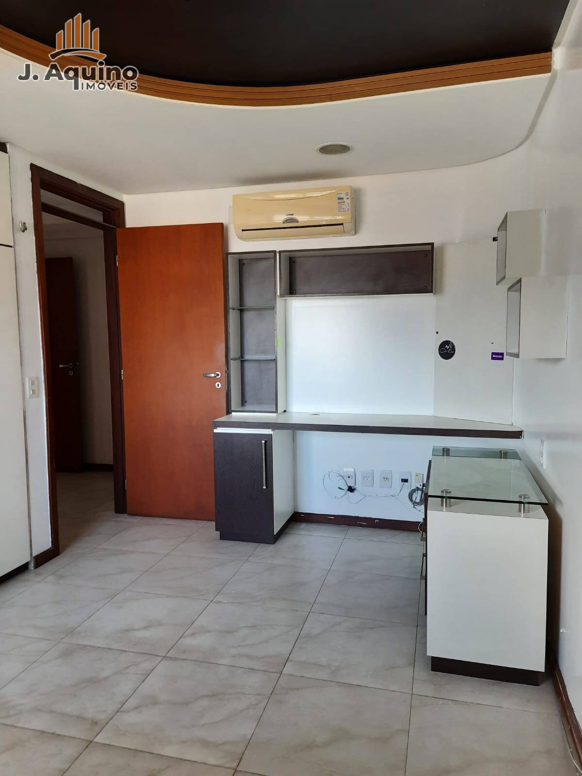 Apartamento à venda com 4 quartos, 158m² - Foto 13