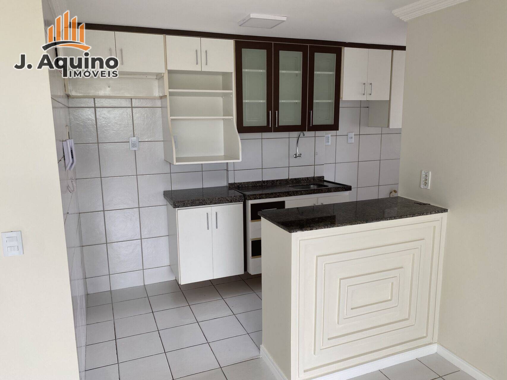 Apartamento à venda com 2 quartos, 56m² - Foto 3