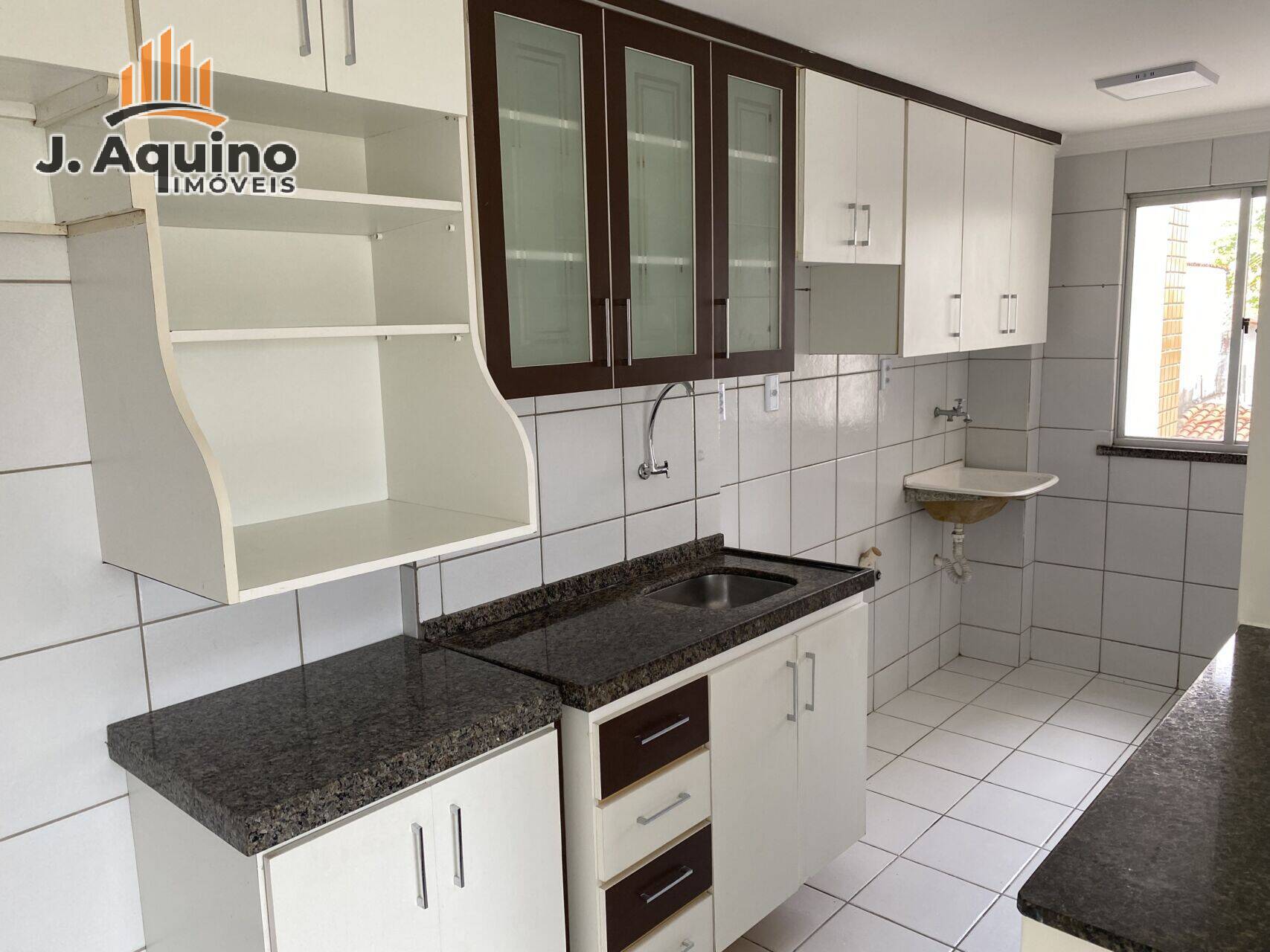 Apartamento à venda com 2 quartos, 56m² - Foto 4