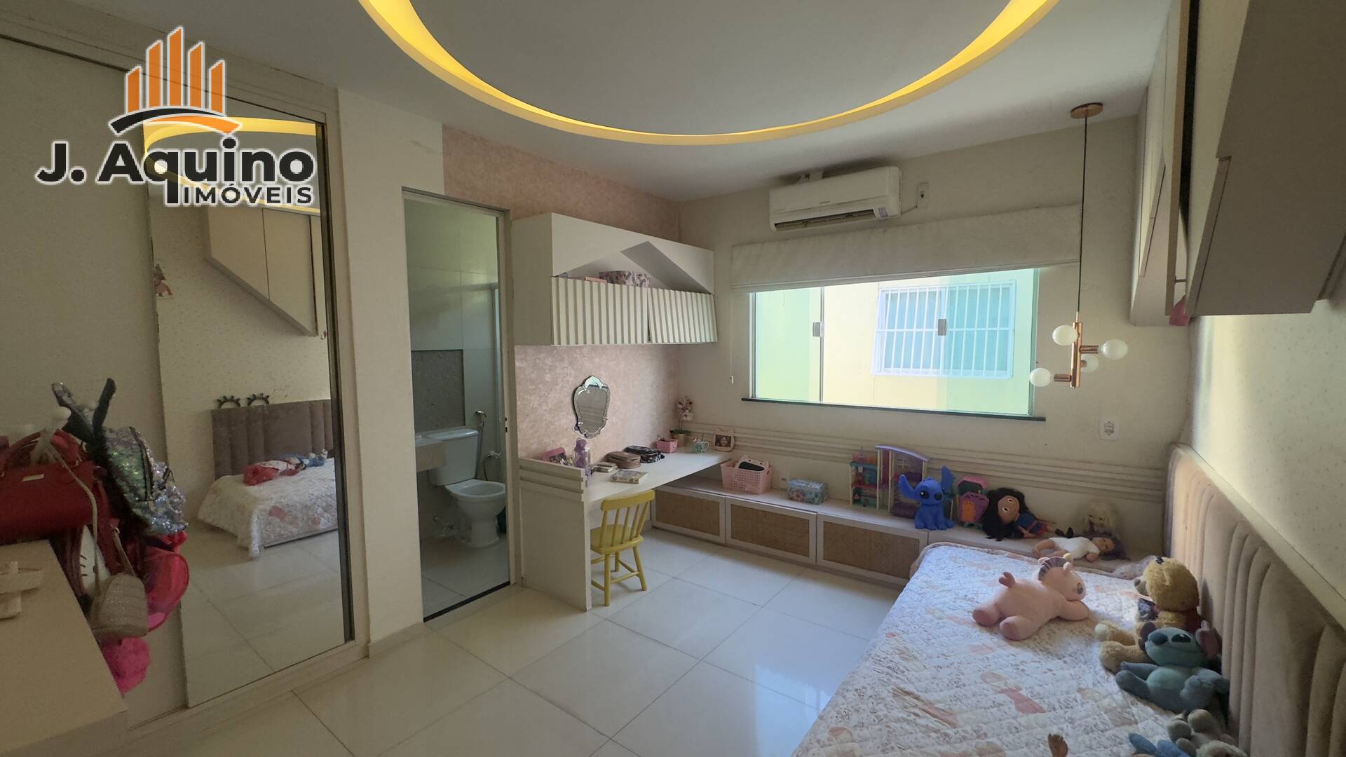 Casa à venda com 4 quartos, 180m² - Foto 17