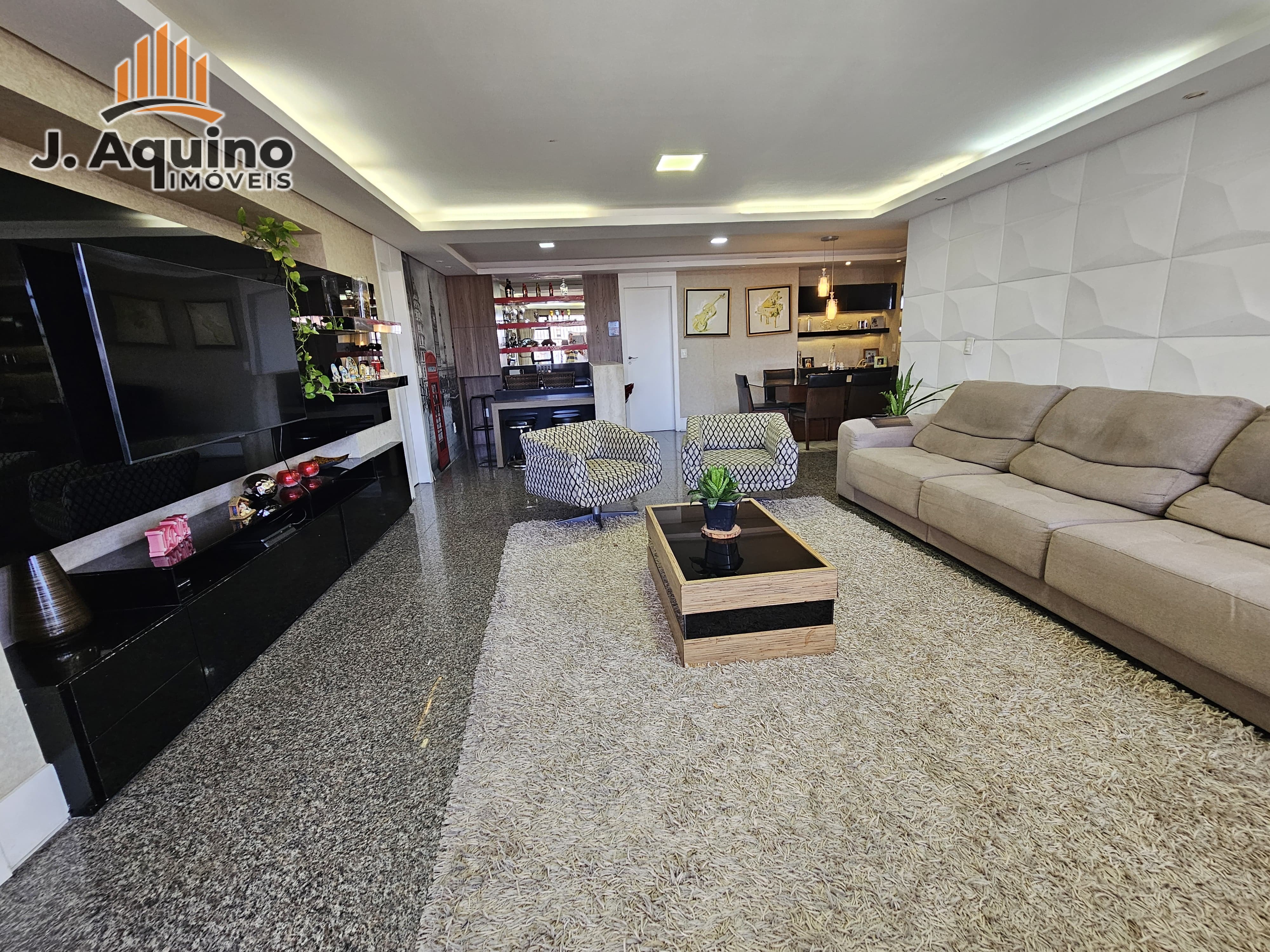 Apartamento à venda com 4 quartos, 164m² - Foto 13