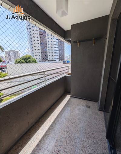 Apartamento à venda com 4 quartos, 98m² - Foto 2