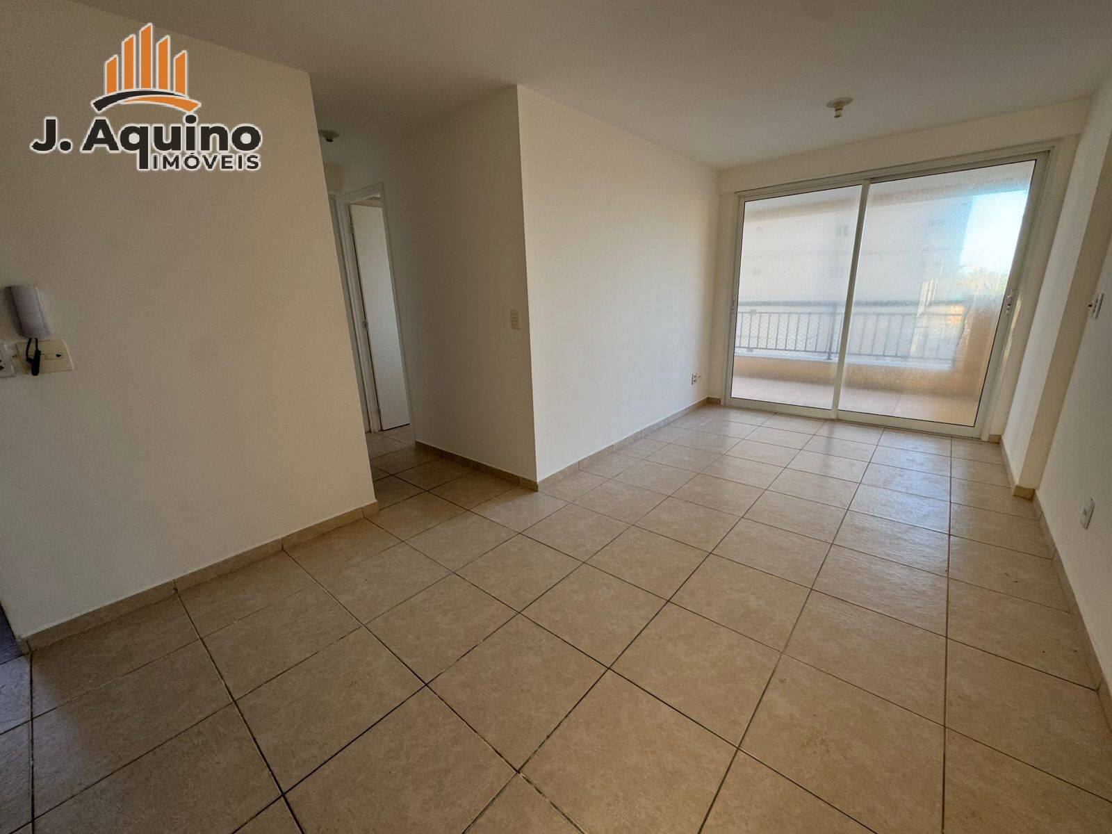 Apartamento à venda com 2 quartos, 59m² - Foto 2