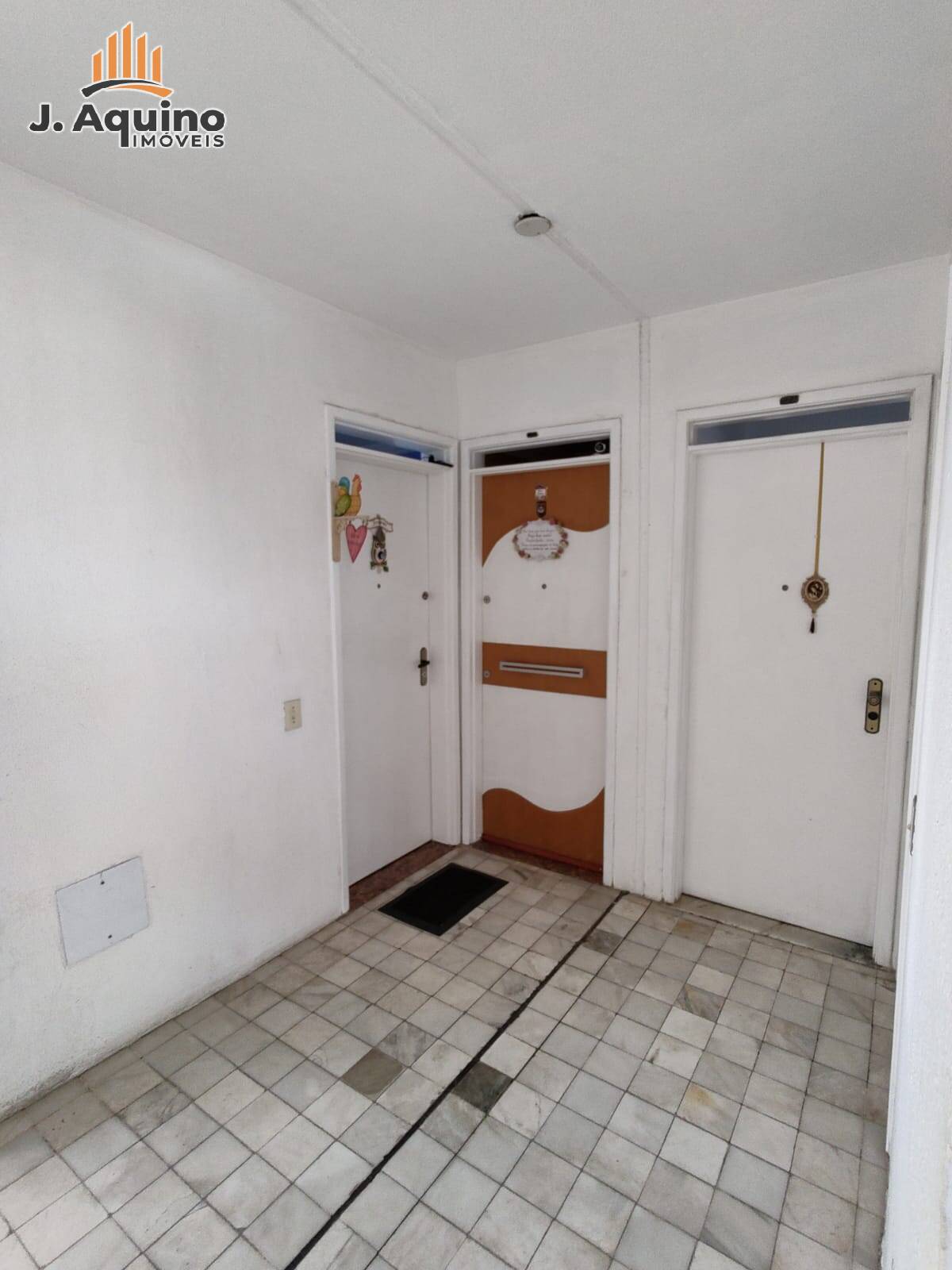 Apartamento à venda com 3 quartos, 118m² - Foto 8