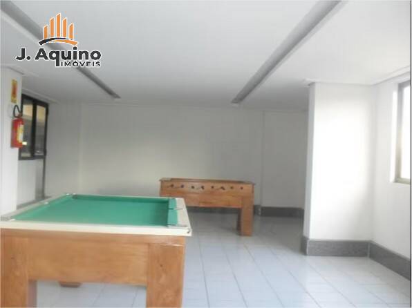 Apartamento à venda com 2 quartos, 65m² - Foto 21