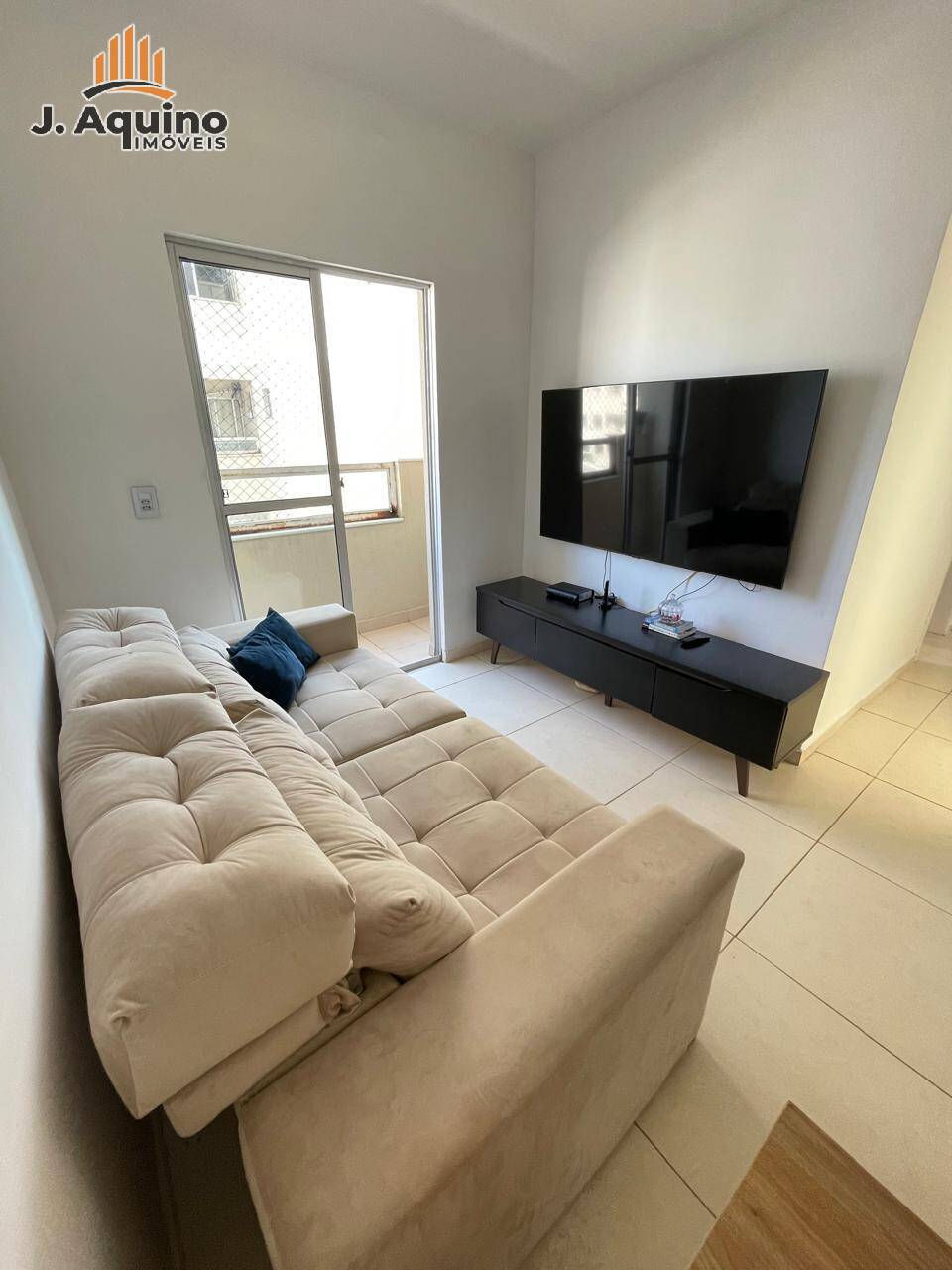 Apartamento à venda com 3 quartos, 62m² - Foto 2