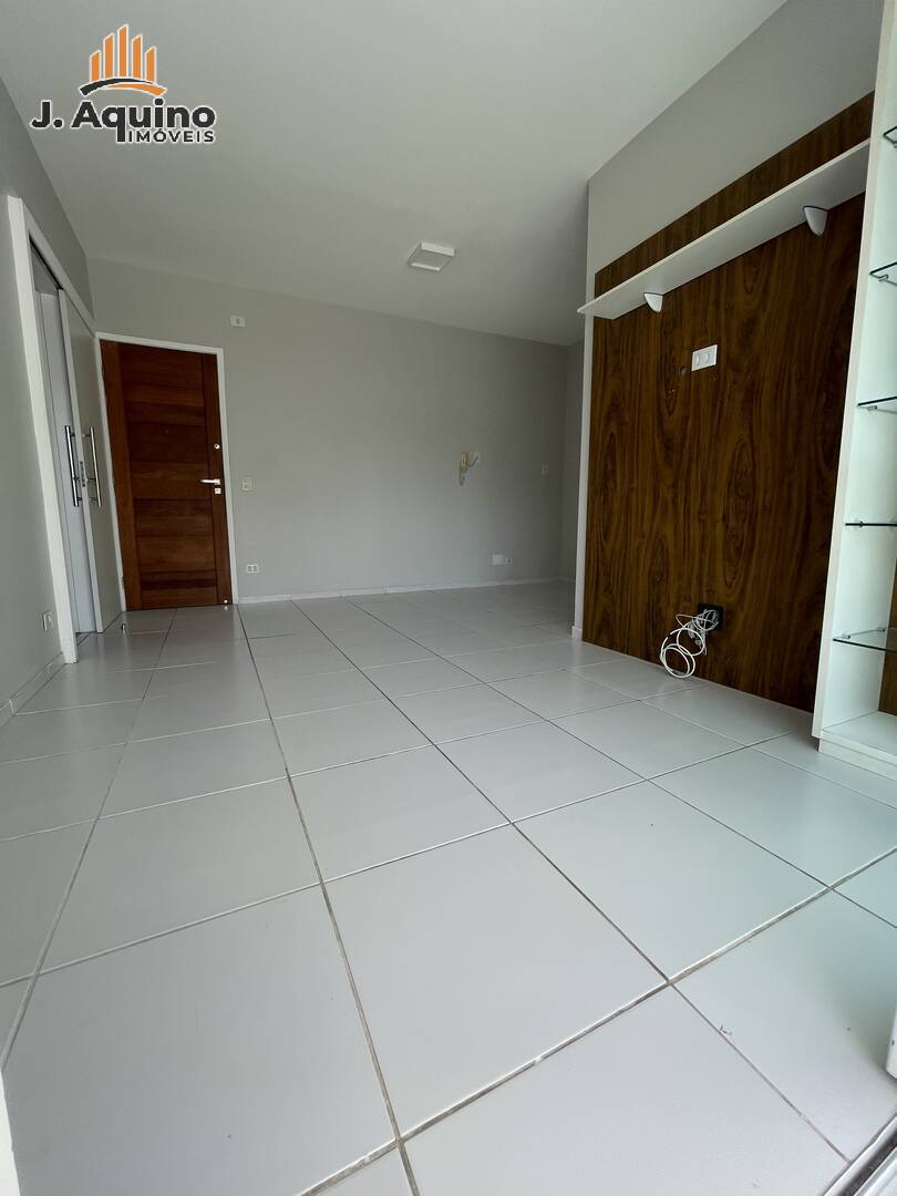 Apartamento à venda com 4 quartos, 95m² - Foto 6